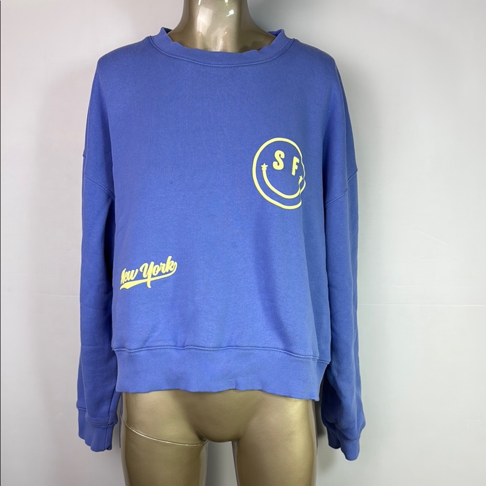 STARFIT New York Blue Sweatshirt with Yellow Smiley Design